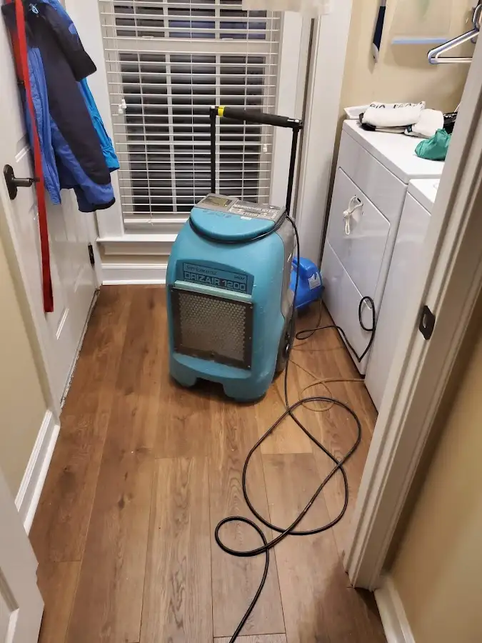 Commercial dehumidifier deployed for Flood Damage Cleanup in Whiskey Creek